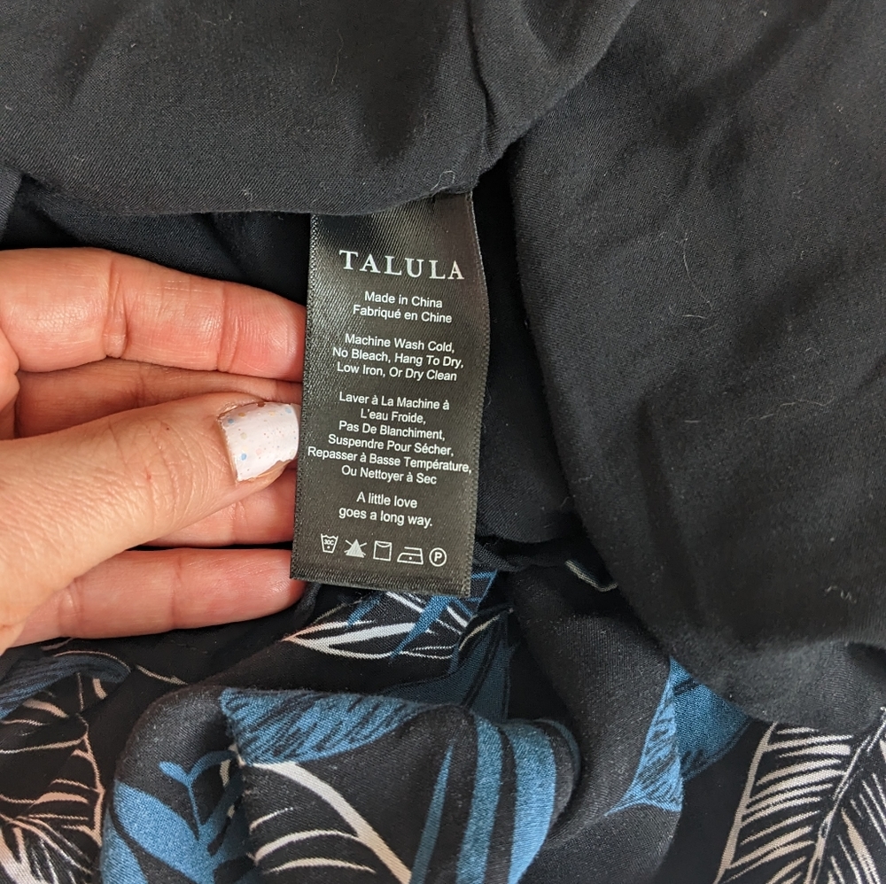 Aritzia Talula Lipinski Skater Dress | Color Palm Leaf - Picture 9 of 14